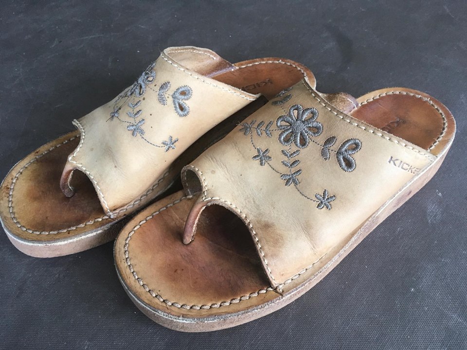 sandales kickers noires